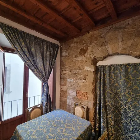Apartamento La Sede Dell'arte Monolocale E In Torre Medievale Vicino A Duomo E Piazza Signoria