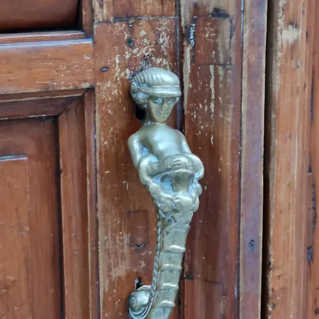 La Sede Dell'arte Monolocale E In Torre Medievale Vicino A Duomo E Piazza Signoria *