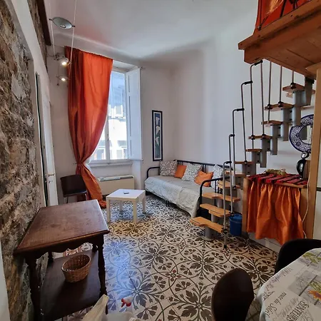 Apartamento La Sede Dell'arte Monolocale E In Torre Medievale Vicino A Duomo E Piazza Signoria *