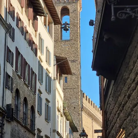 La Sede Dell'arte Monolocale E In Torre Medievale Vicino A Duomo E Piazza Signoria Apartamento