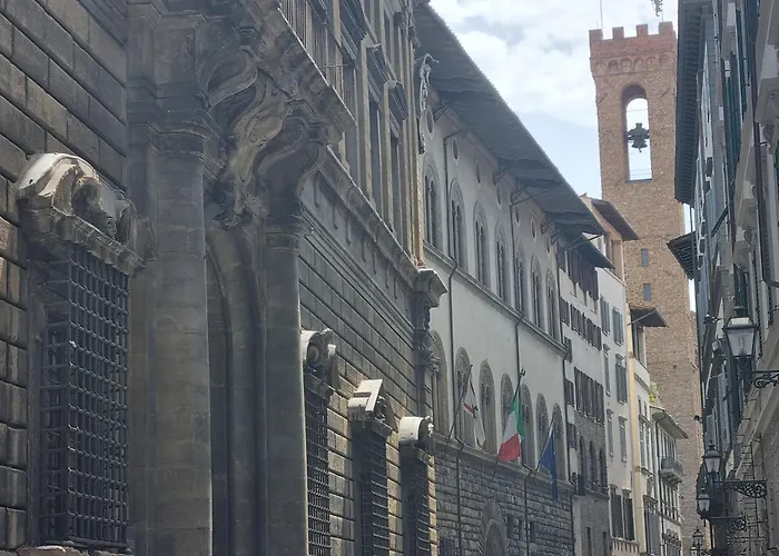 La Sede Dell'arte Monolocale E In Torre Medievale Vicino A Duomo E Piazza Signoria Апартаменты *