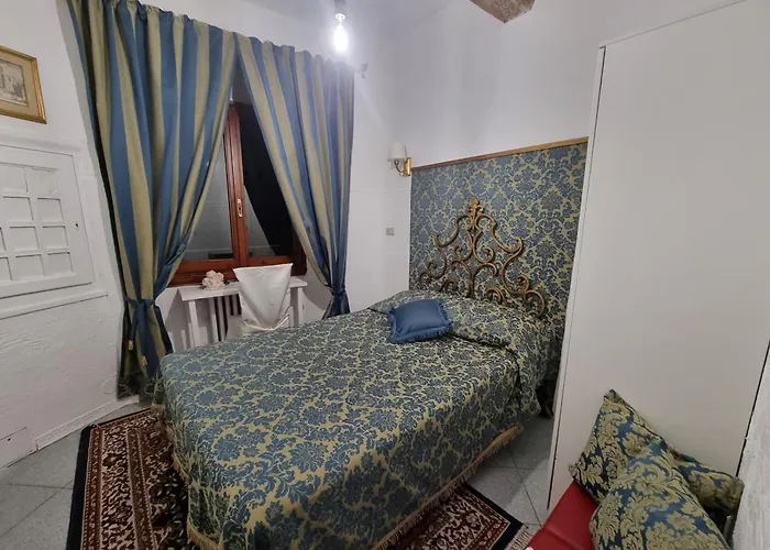 La Sede Dell'arte Monolocale E In Torre Medievale Vicino A Duomo E Piazza Signoria Флоренция