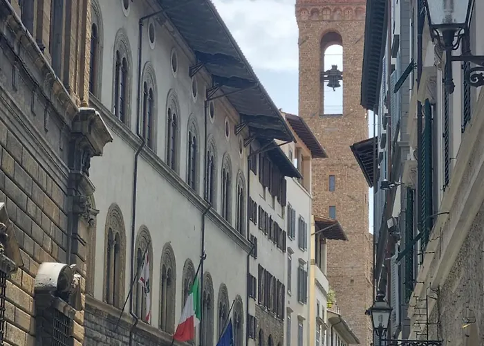 La Sede Dell'arte Monolocale E In Torre Medievale Vicino A Duomo E Piazza Signoria * Флоренция