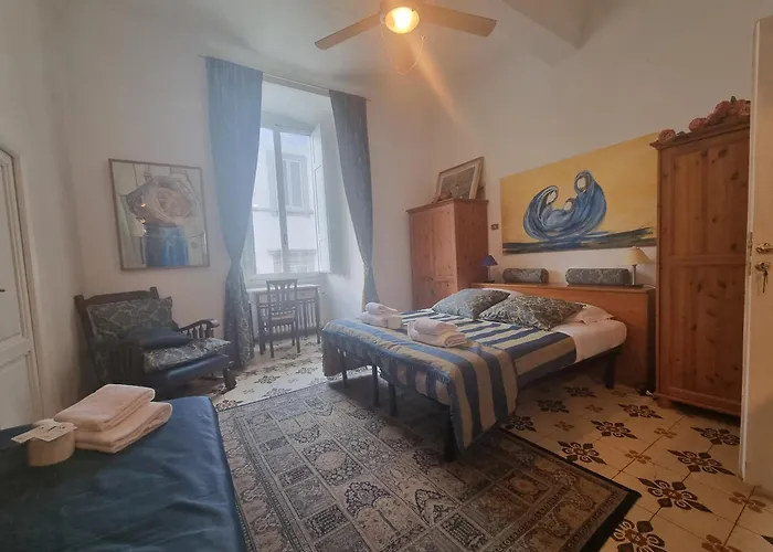 La Sede Dell'arte Monolocale E In Torre Medievale Vicino A Duomo E Piazza Signoria Флоренция